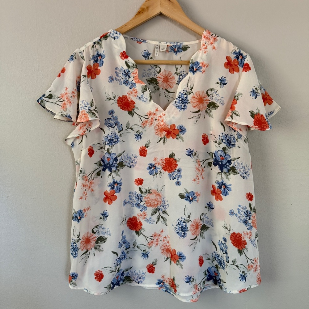 Cato Women's Floral Blouse with Red Blue and Coral Accents Size L